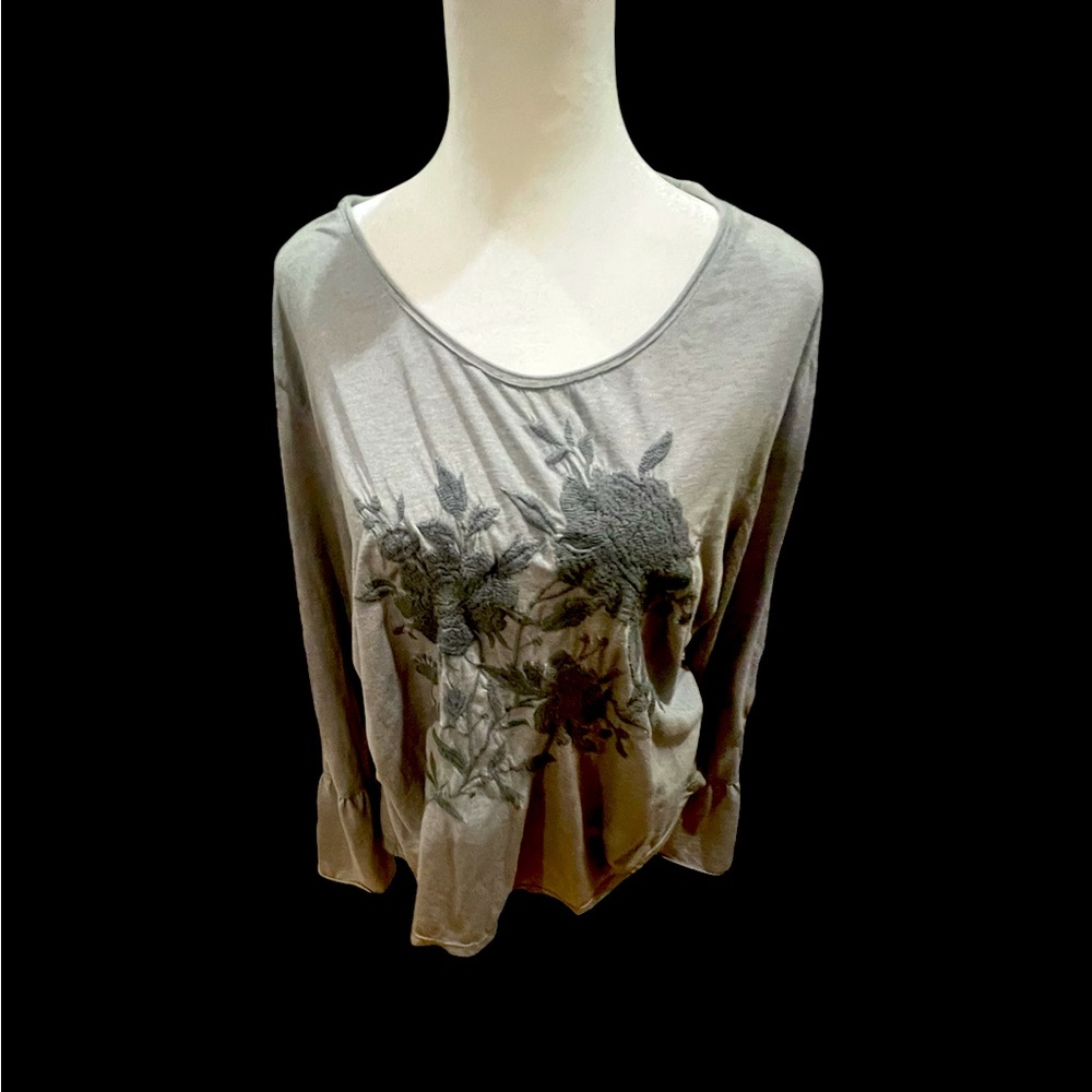 Johnny Was embroidered top with bell sleeves, XL